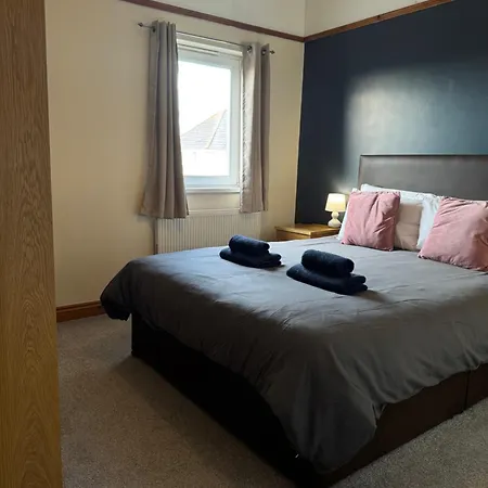Apartment Eton Court *